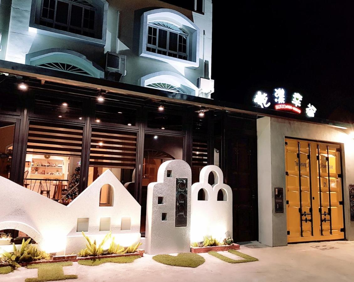 Sky City B&B Taitung Екстериор снимка